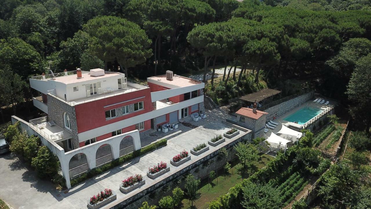 Villa Mambrini 索伦托 外观 照片
