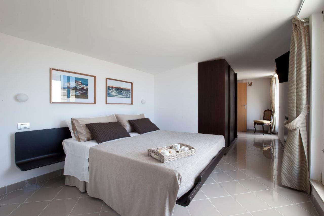 Villa Mambrini 索伦托 外观 照片